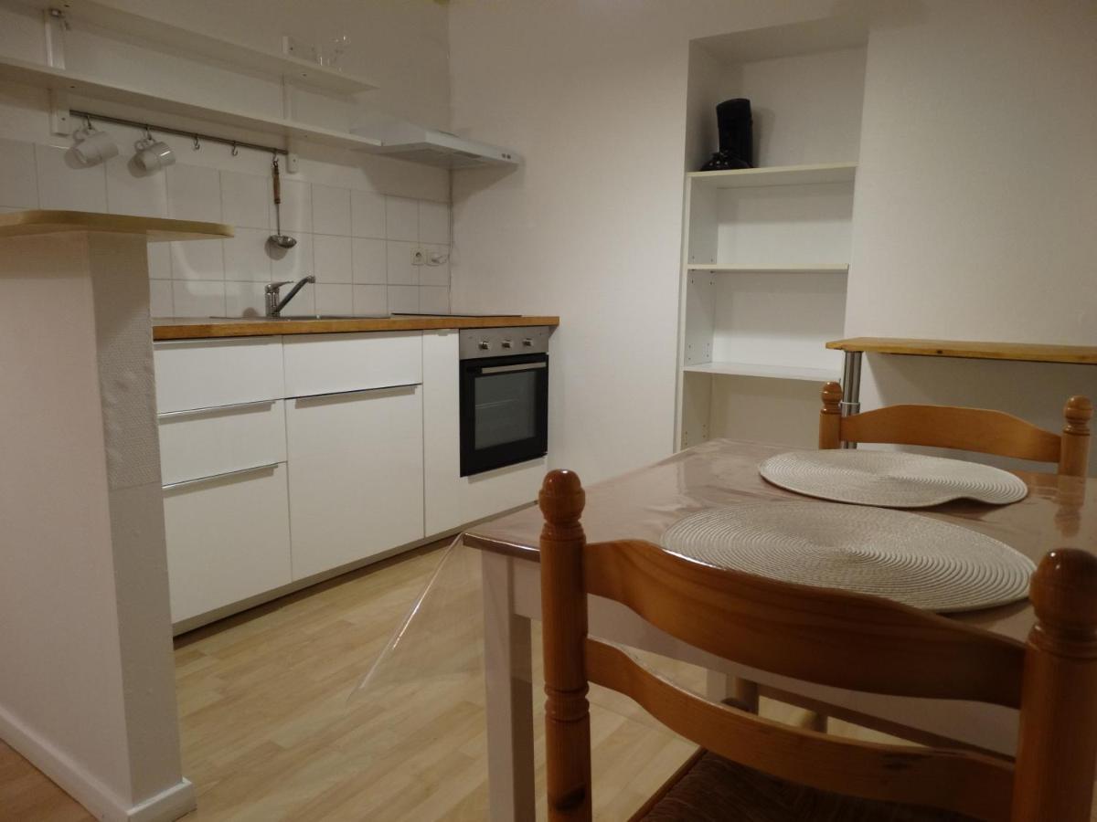 Appart Cosy Plein Centre Apartamento Saint-Pol-de-Léon Exterior foto